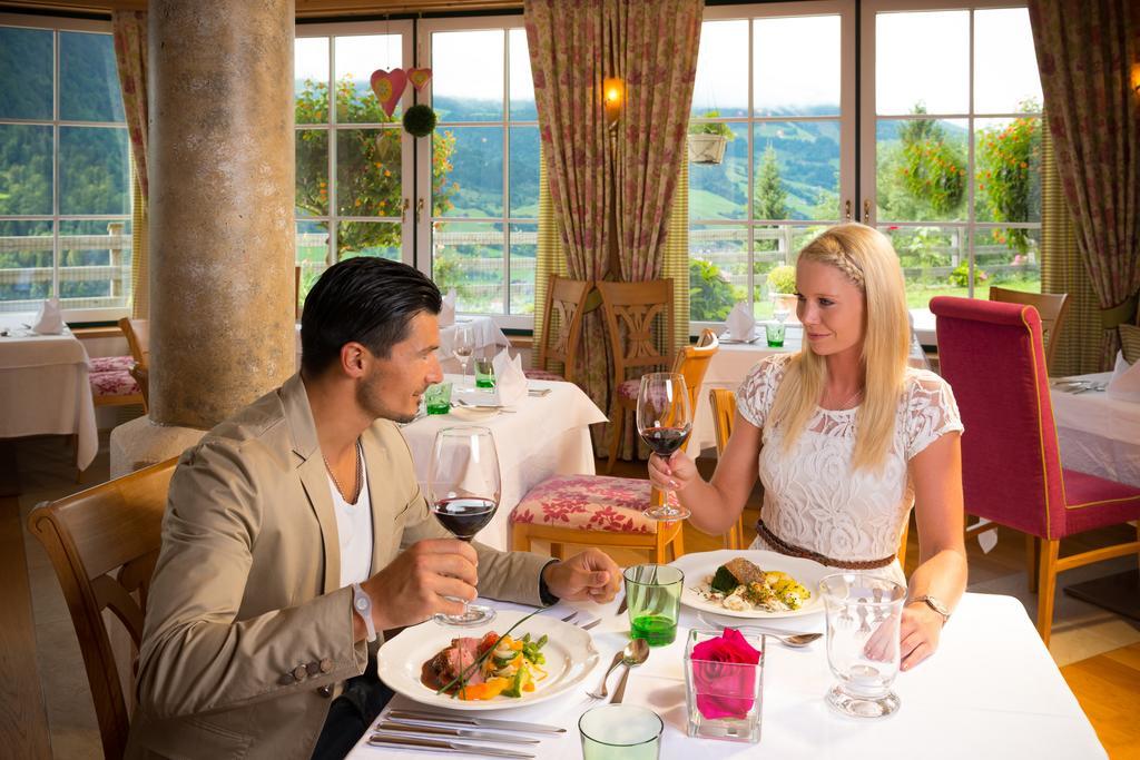 Hotel Alpenschloessl Sankt Johann im Pongau Zewnętrze zdjęcie