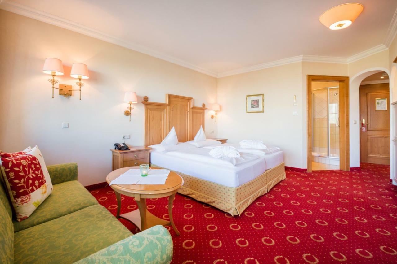 Hotel Alpenschloessl Sankt Johann im Pongau Zewnętrze zdjęcie
